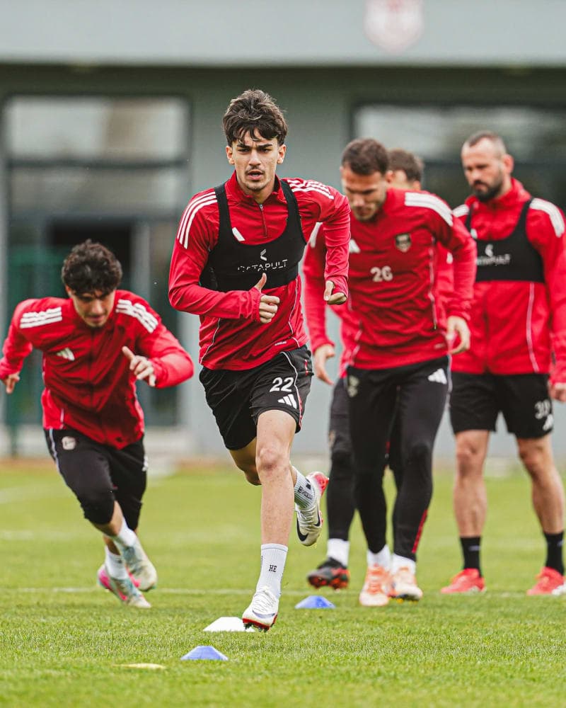 Çalışmalarımızı sürdürüyoruz. 🔴⚪️