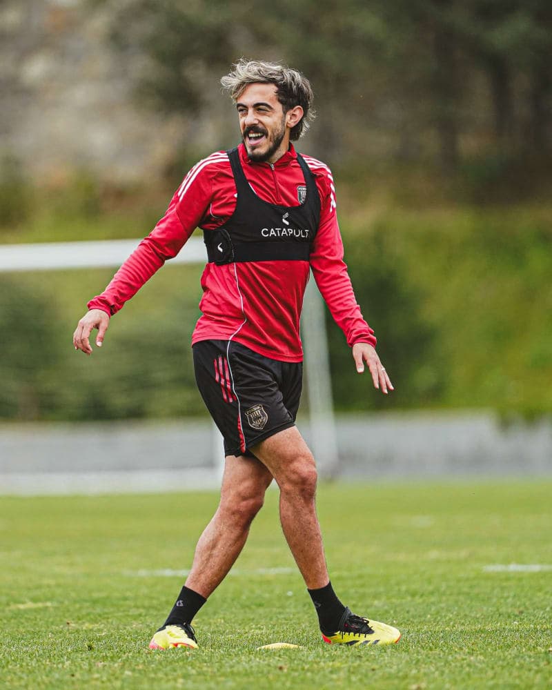 Çalışmalarımızı sürdürüyoruz. 🔴⚪️