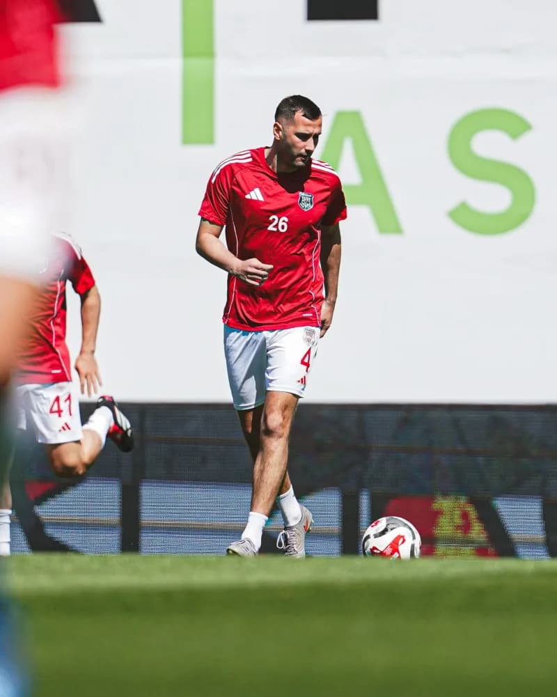 Isınmamızdan kareler.
